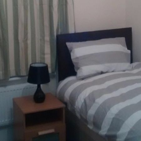 Acton Lodge Guest House Londres Exterior foto