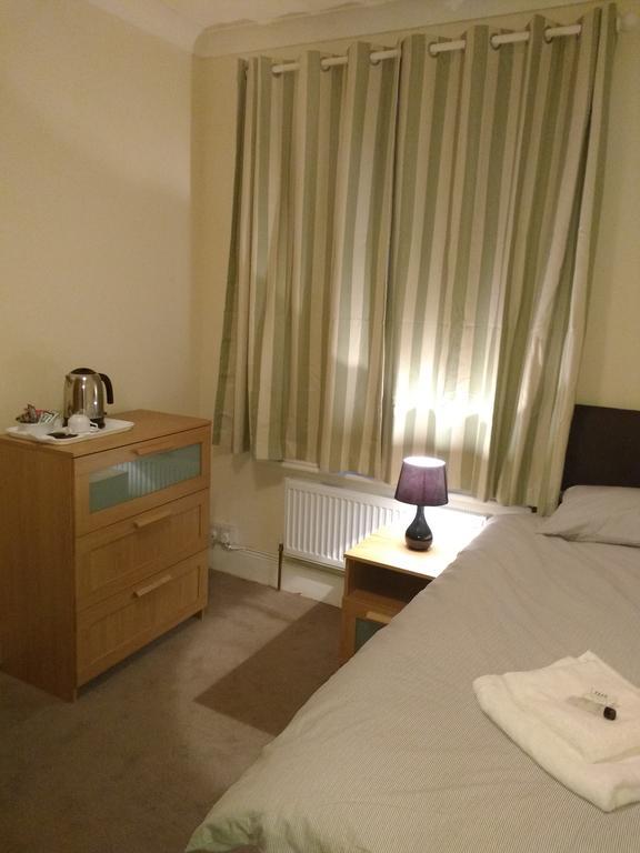 Acton Lodge Guest House Londres Exterior foto